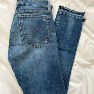 Rag & Bone 10 Inch Dre Boyfriend Jeans W26